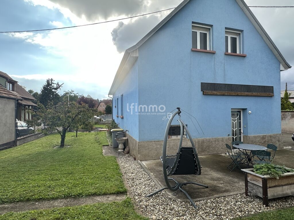 Photo 2 : Maison familiale soignée avec charme contemporain