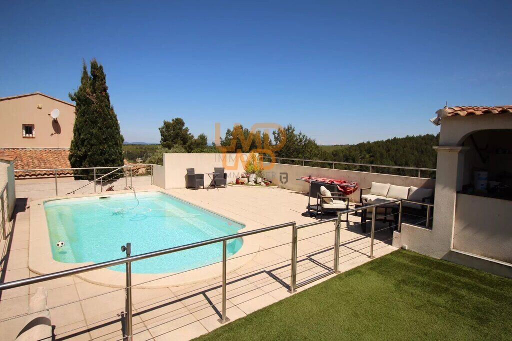Photo 1 : Maison Moderne T5 avec Piscine à Ensuès-la-Redonne