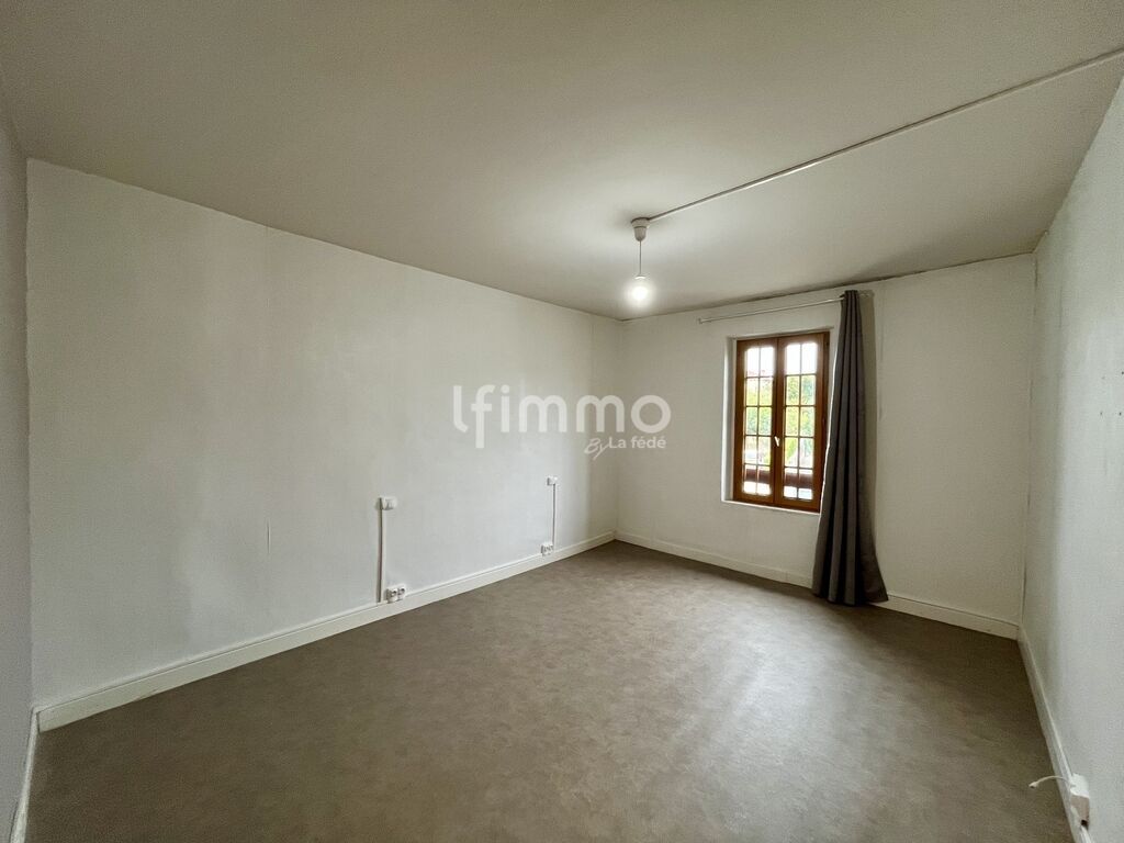 Photo 4 : Maison spacieuse au cœur du centre – Gros potentiel à révéler