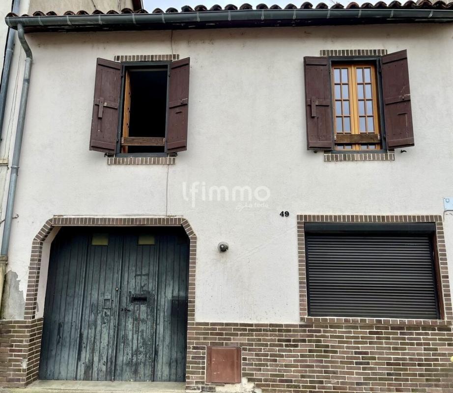 Photo 8 : Maison spacieuse au cœur du centre – Gros potentiel à révéler