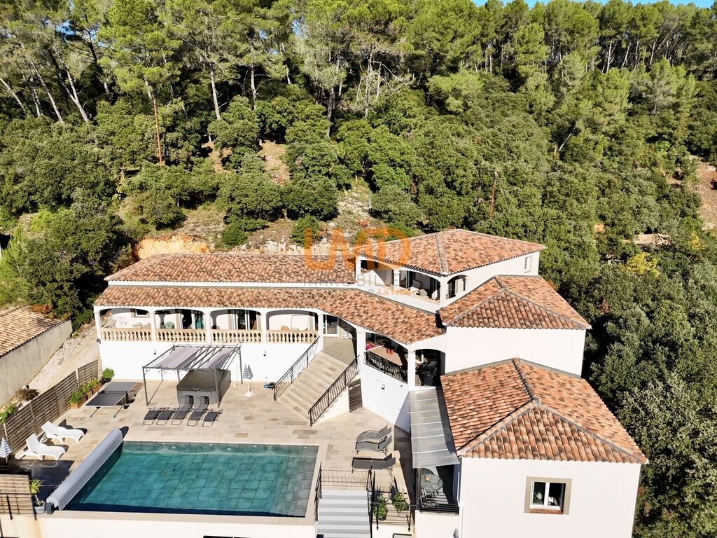 Photo 1 : Propriété exceptionnel à Pignans: 378m2 sur terrain 2015 m2