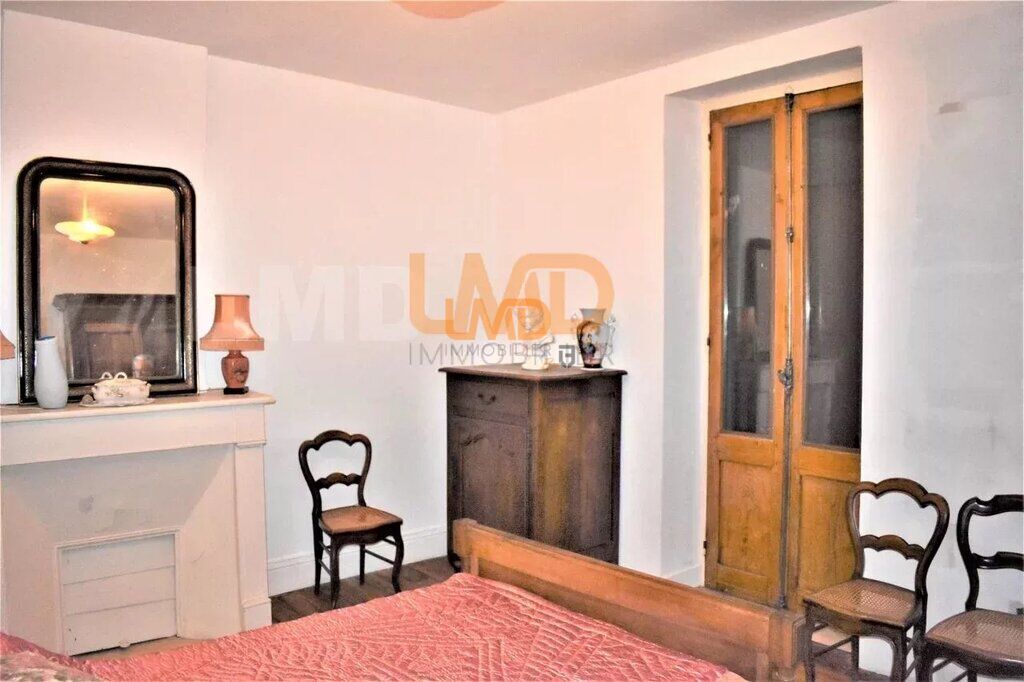 Photo 13 : Maison spacieuse à vendre à Aubin, France