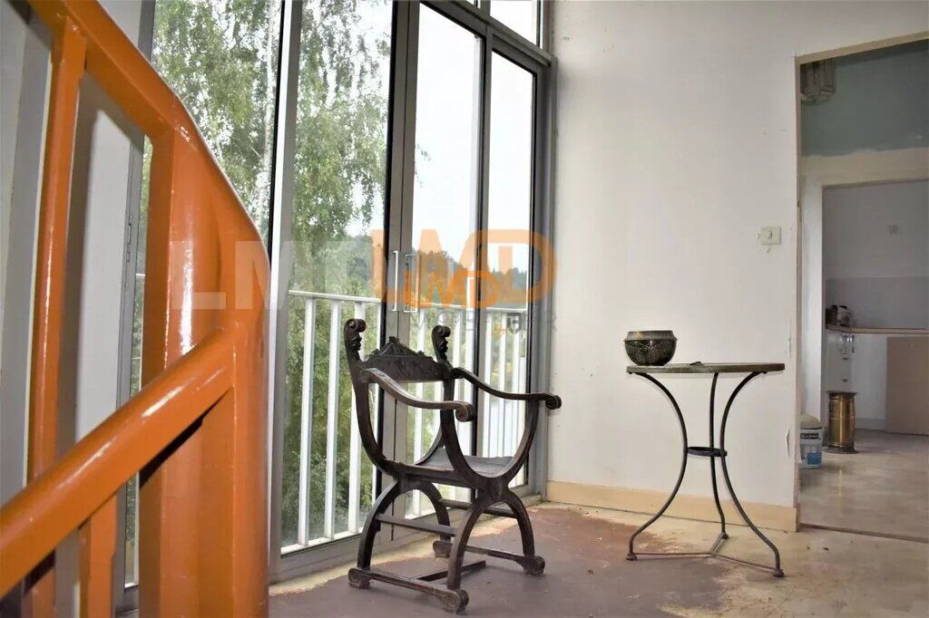 Photo 3 : Maison spacieuse à vendre à Aubin, France