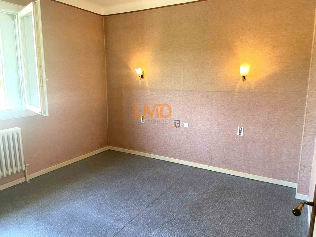 Photo 16 : Grande maison avec terrain