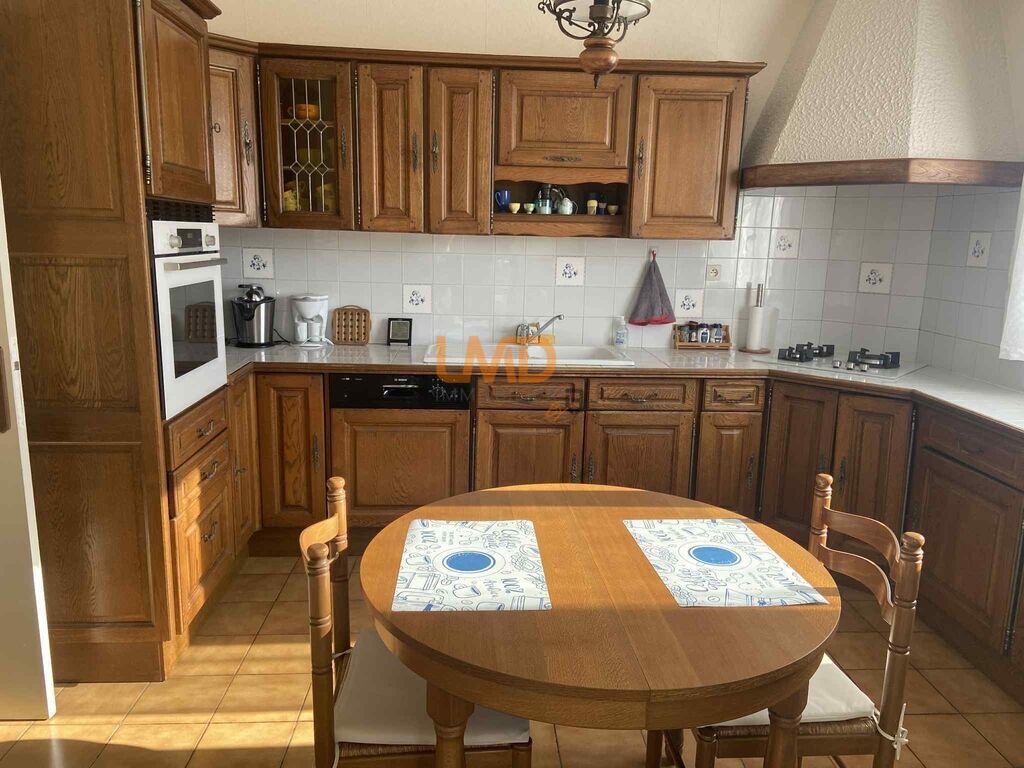 Photo 2 : Grande maison avec terrain