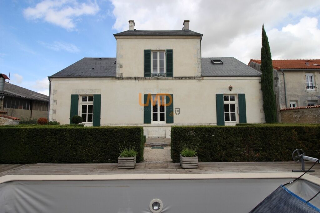 Photo 15 : Demeure Bourgeoise St Jean d'Angely