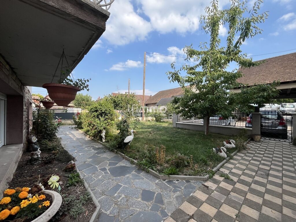 Photo 2 : Maison au calme de 252m²