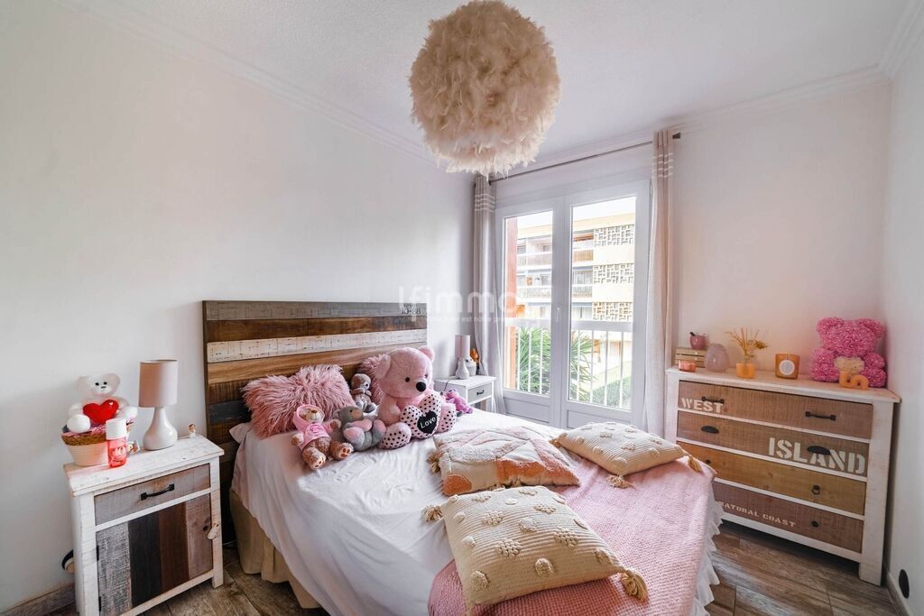 Photo 17 : Appartement T4/T5 refait à neuf et sa terrasse - 13010