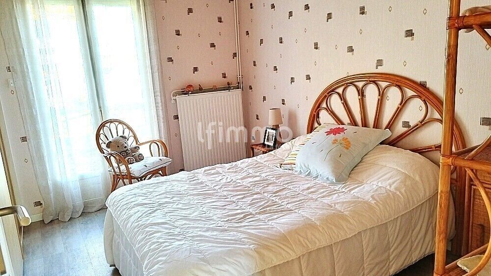 Photo 13 : Maison familiale spacieuse et soignée, proche de toutes commodit