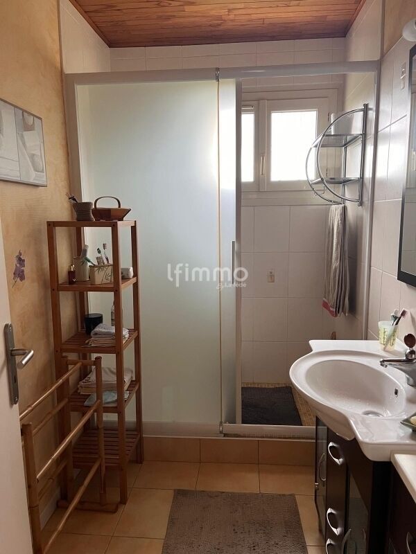 Photo 14 : Maison familiale spacieuse et soignée, proche de toutes commodit