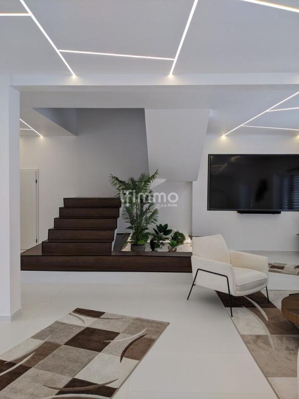 Photo 5 : Maison 5 pièces 165 m²