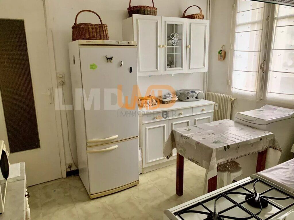 Photo 7 : Proche du centre Ville + Balcon + Traversant + Lumineux + Garage