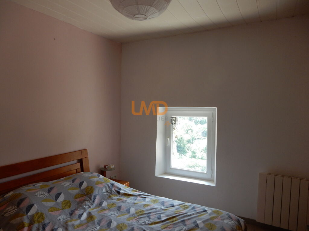 Photo 9 : Maison en pierre - Vue panoramique - Terrain