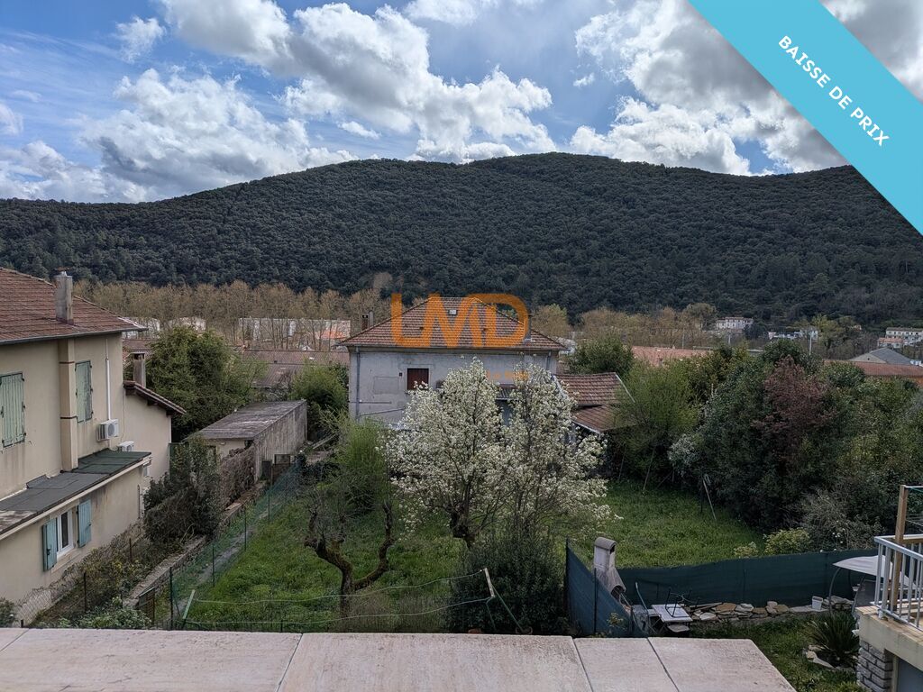 Photo 13 : Maison en pierre - 2 appartements - Garage - Terrain