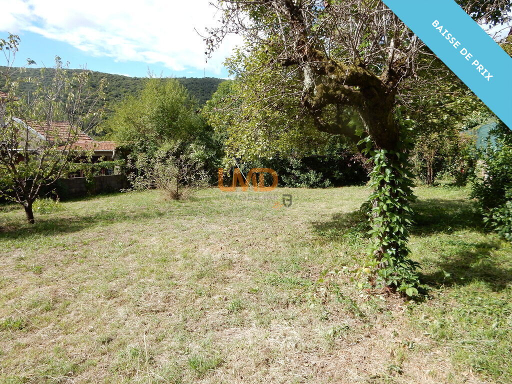 Photo 22 : Maison en pierre - 2 appartements - Garage - Terrain