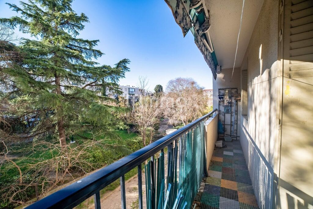 Photo 2 : Appartement T2/T3 avec extérieur - Sainte Marguerite 13009