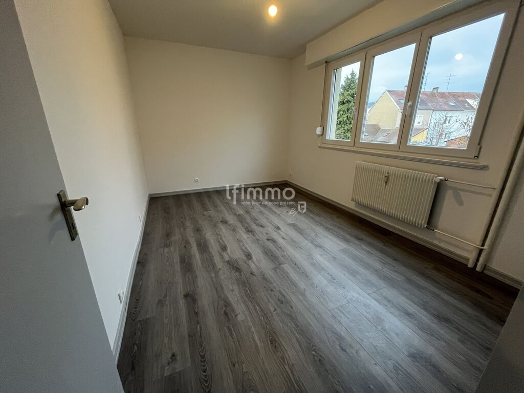 Photo 8 : Appartement T4 99m2 garage