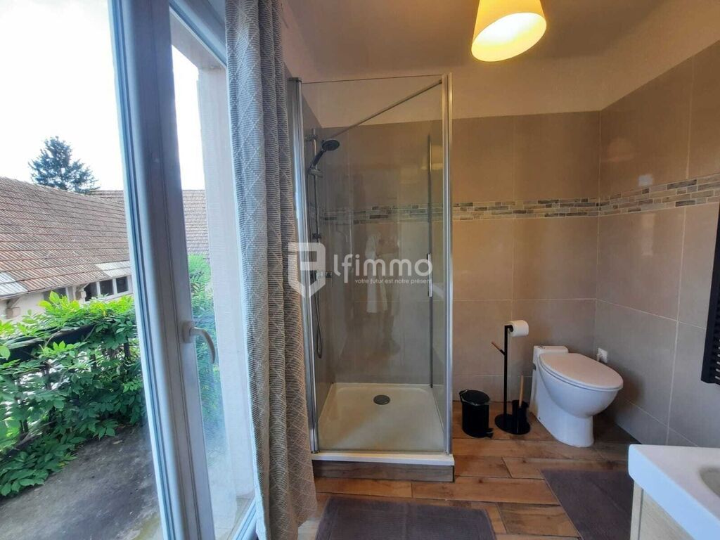 Photo 10 : Gite + Appartement + Bureaux + Dépendances et Piscine chauffée