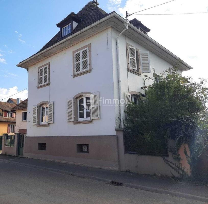 Photo 1 : Gite + Appartement + Bureaux + Dépendances et Piscine chauffée