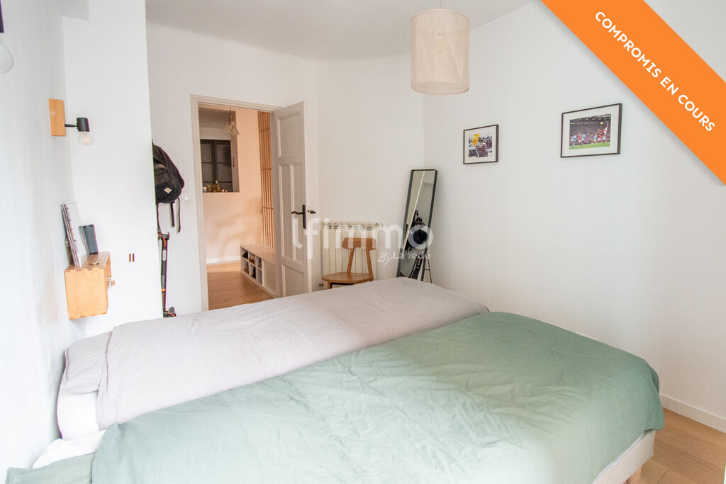 Photo 5 : Compromis en cours - Camas - Appartement 3 pièces rénové et lumi