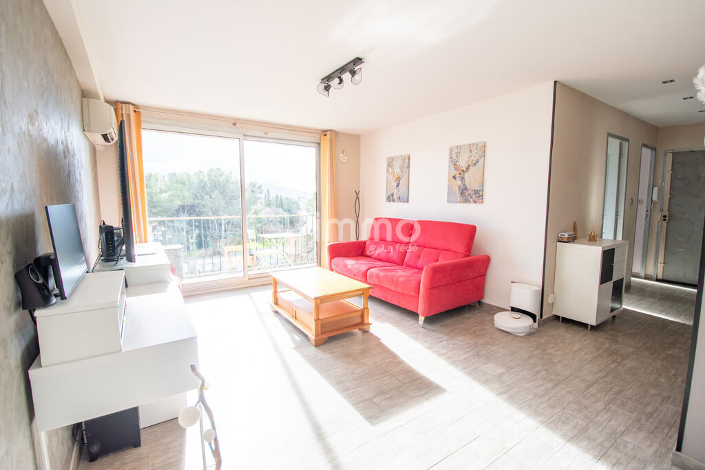 Photo 9 : Dernier étage au calme – T3 lumineux avec balcon, cave et parkin