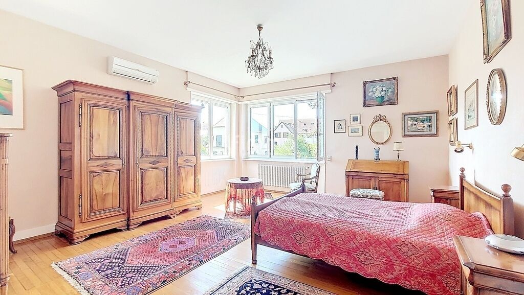 Photo 5 : Maison bourgeoise 277m2 sur 12,5 ares