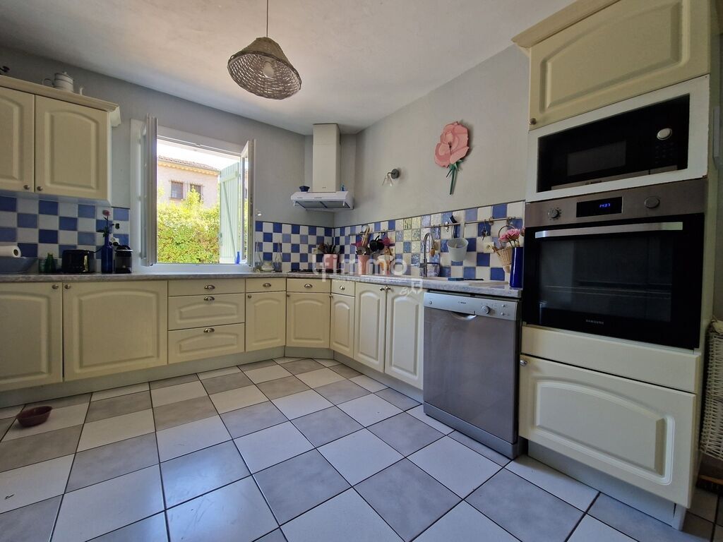 Photo 5 : Villa T7 avec piscine, garage et terrain