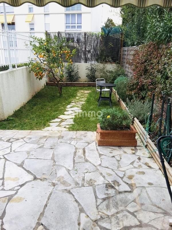 Photo 2 : Comme une maison à nice -3 pièces avec jardin et terrasse