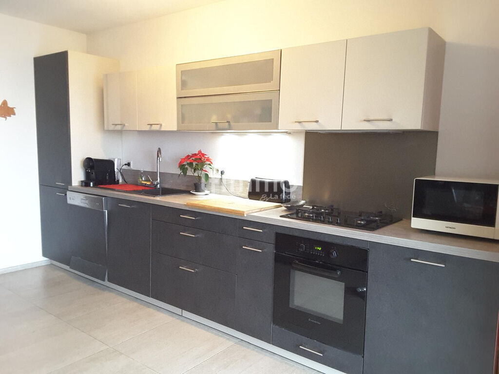 Photo 5 : Comme une maison à nice -3 pièces avec jardin et terrasse