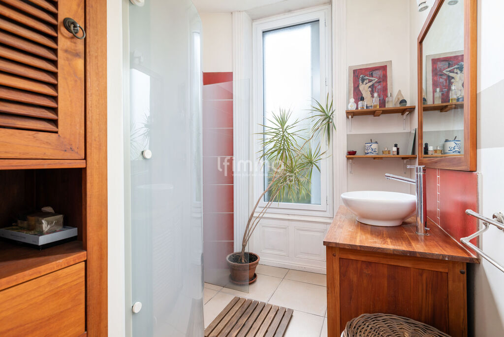 Photo 19 : St Chamond Maison 355 m² + dépendance  + jardin 1130 m²