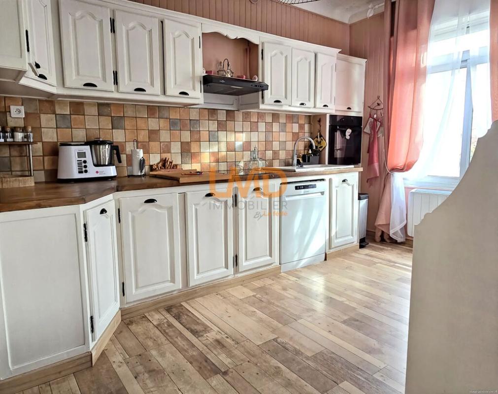 Photo 5 : Appartement en ville : terrasse, garage et vue sur la colline !