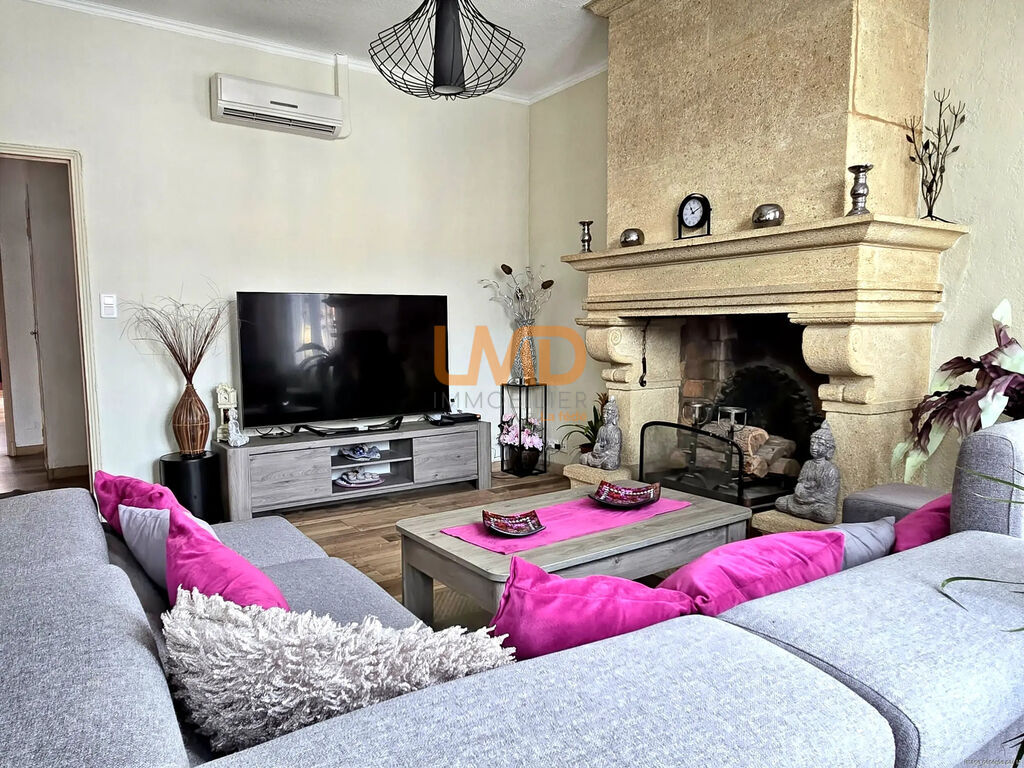 Photo 9 : Appartement en ville : terrasse, garage et vue sur la colline !