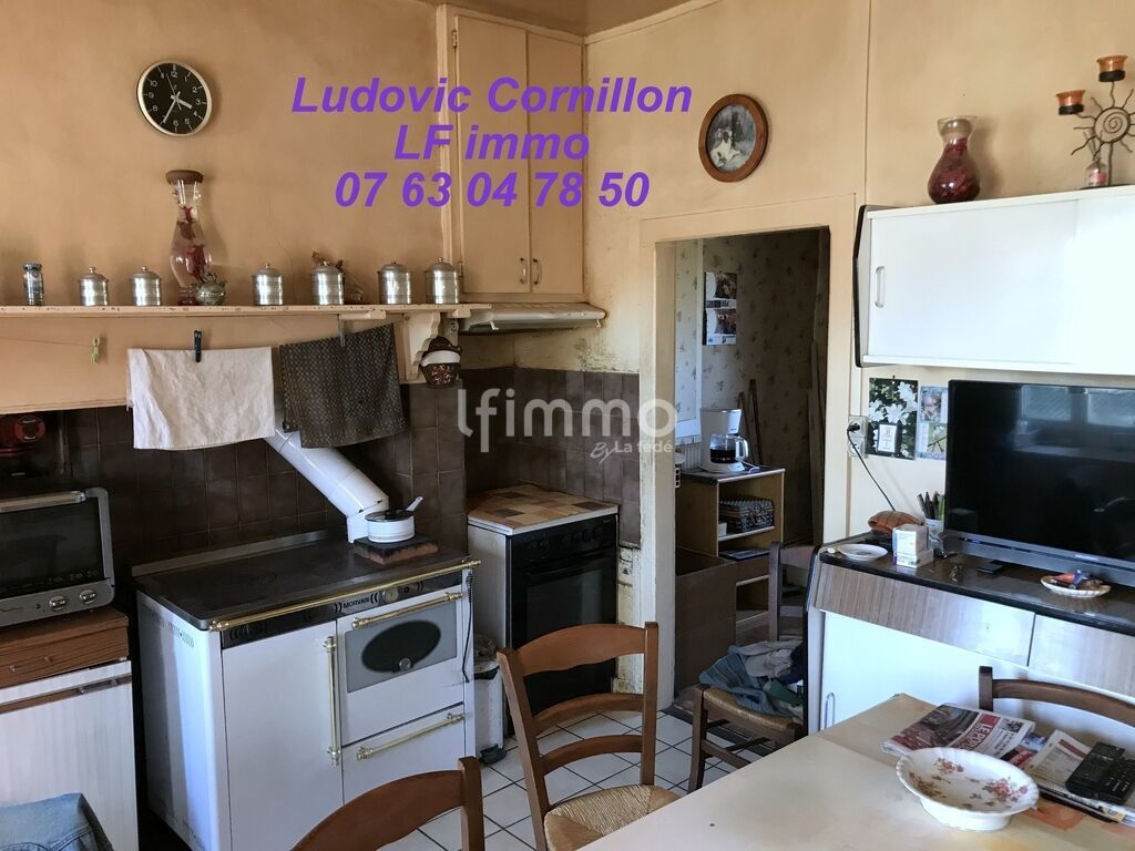 Photo 9 : Propriété orientée chevaux : 140m2, 8.8ha, dépendances