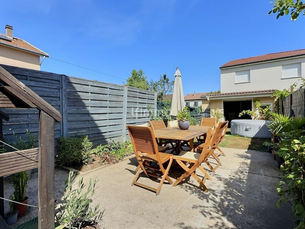 Photo 11 : Maison T4 semi-mitoyenne