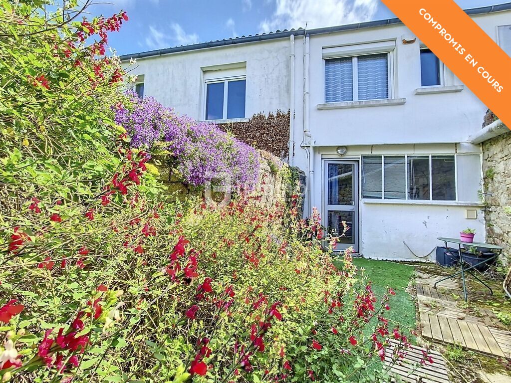 Photo 2 : Maison de 7 pièces, 123 m² - Plonévez-Porzay 29550