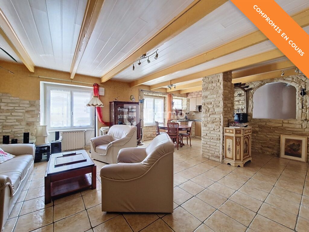 Photo 3 : Maison de 7 pièces, 123 m² - Plonévez-Porzay 29550