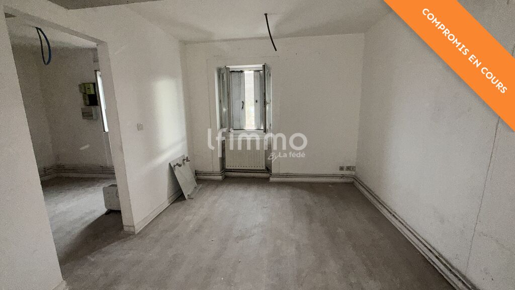 Photo 17 : Immeuble avec travaux 3 logements