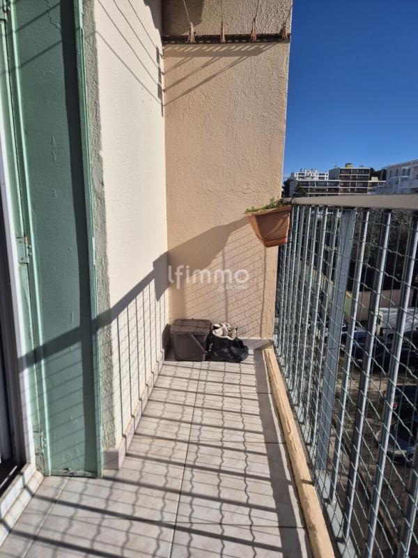 Photo 11 : T4  61M2 Résidence Parc Beau Soleil 13009