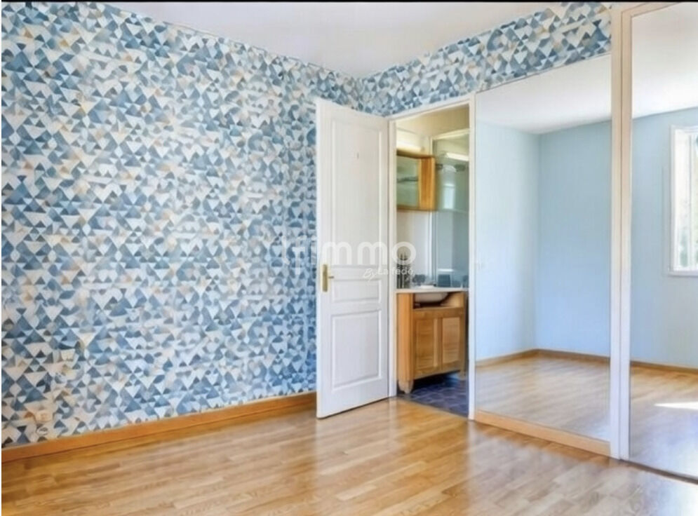 Photo 8 : Maison 13009 / Piscine / Garage