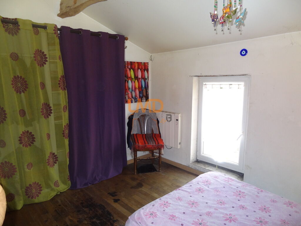 Photo 3 : Maison en pierres sur étage 156 m2