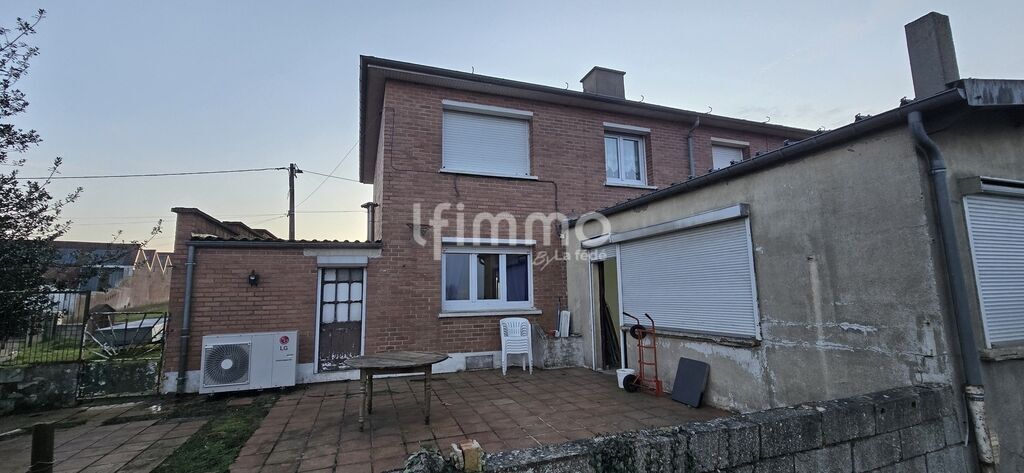 Photo 1 : Maison semi mitoyenne