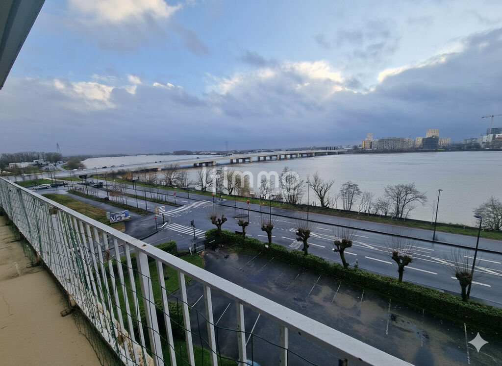 Photo 11 : Appartement T3 85 m² Parking