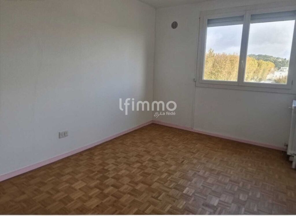 Photo 9 : Appartement T3 85 m² Parking