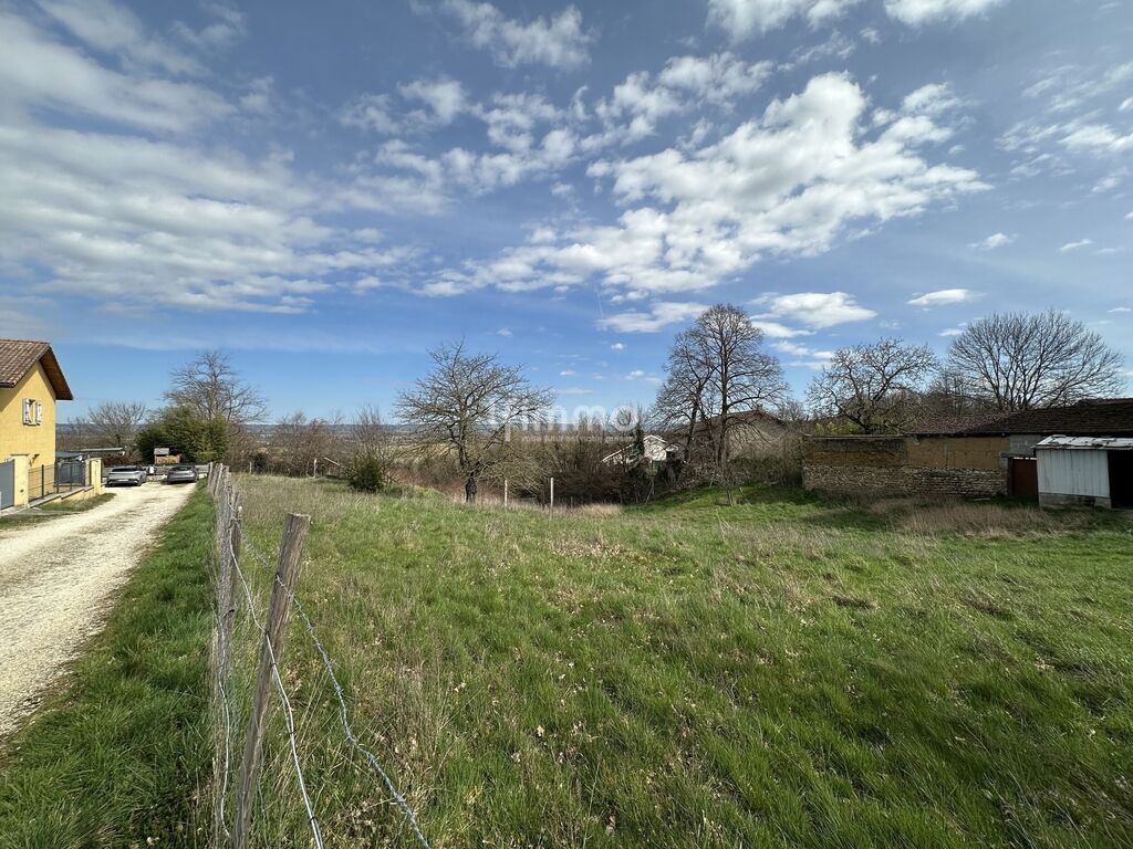 Photo 2 : Terrain à bâtir 629m² ( 523m² constructible)