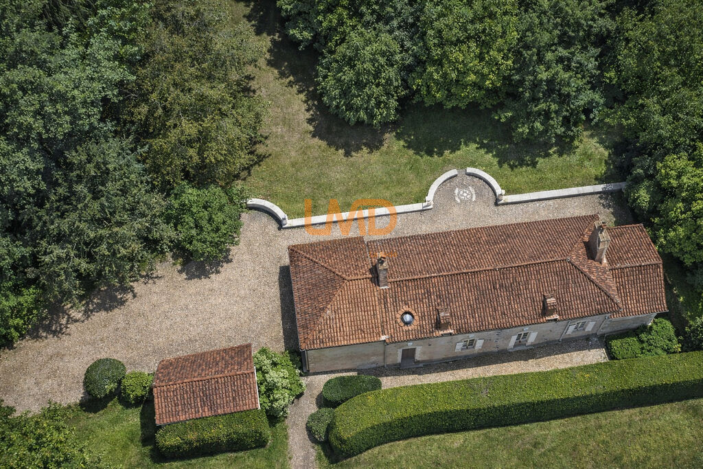 Photo 1 : Demeure de caractère, 17e siècle