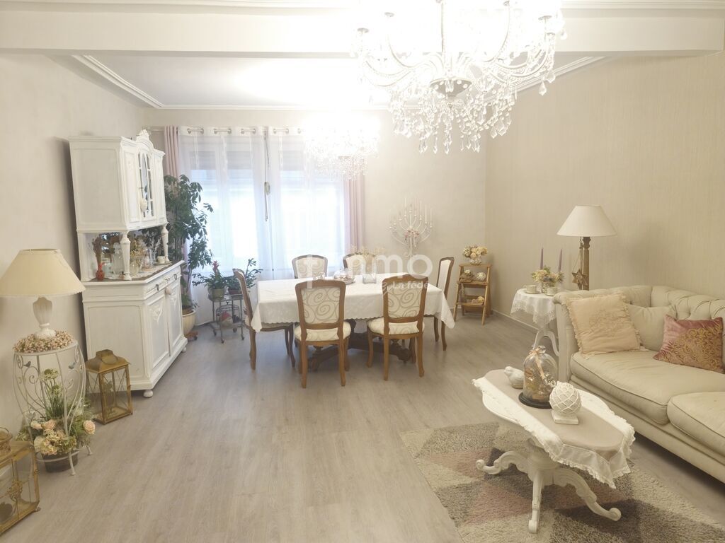 Photo 3 : Appartement 5 pièces sans travaux