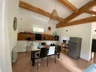 Photo 8 : villa de plain pied 5 pieces avec jardin