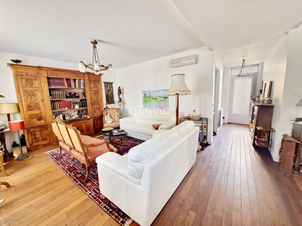 Photo 1 : Maison familiale  avec dépendance indépendante à Saint-Leu-la-F