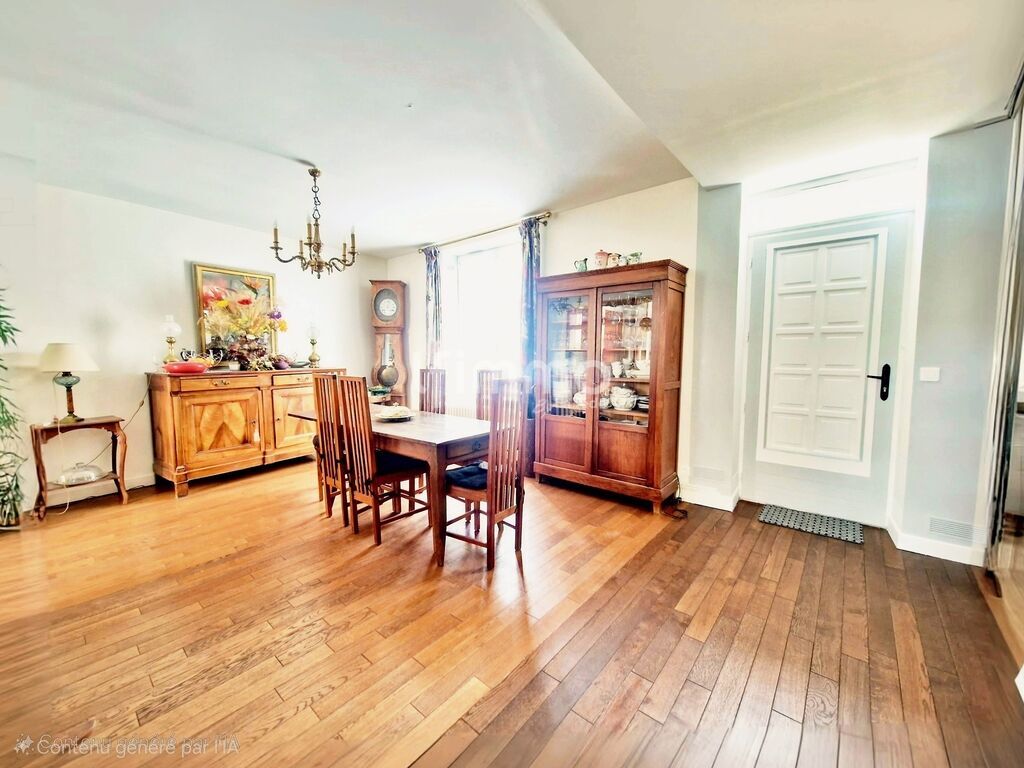 Photo 2 : Maison familiale  avec dépendance indépendante à Saint-Leu-la-F