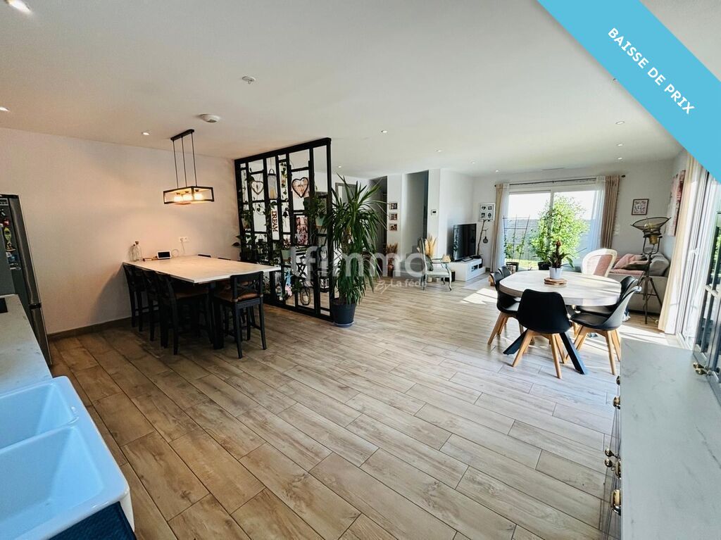 Photo 4 : Maison Familiale - 6 pièces - 146m2 - Piscine